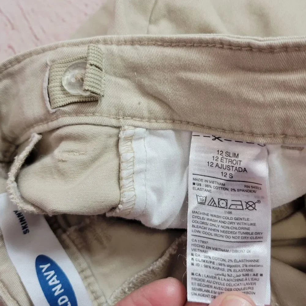 Old Navy skinny uniform pants 12slim